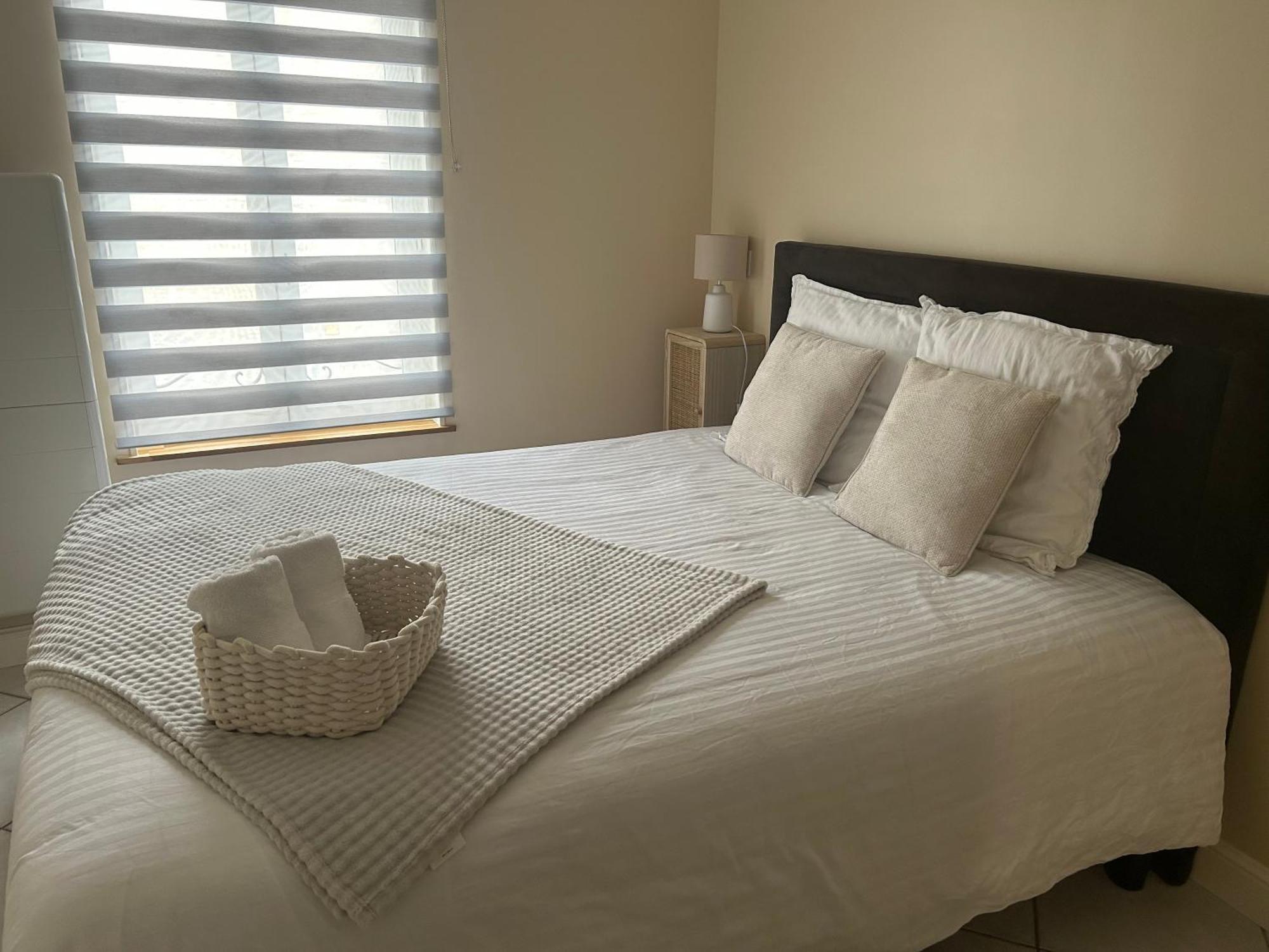Apartamento T2 Renove Proche Des Arenes Saintes Exterior foto